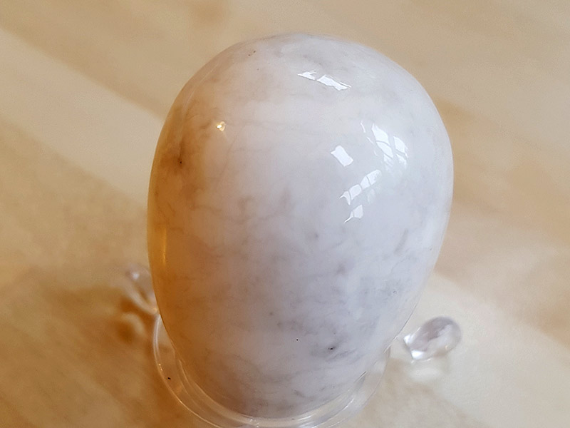 Howlite White Egg