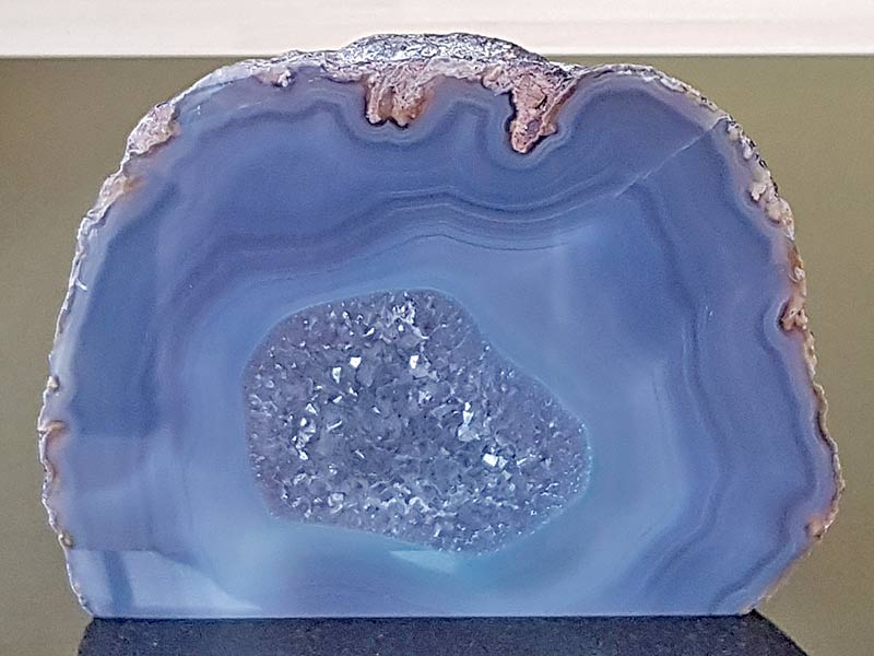 Agate Geode (140 x 110 mm)