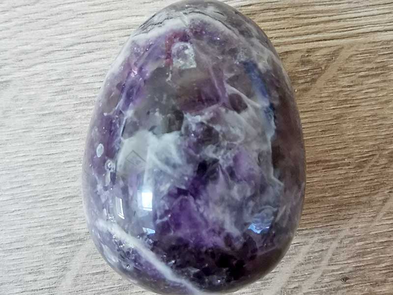 Amethyst Chevron Egg