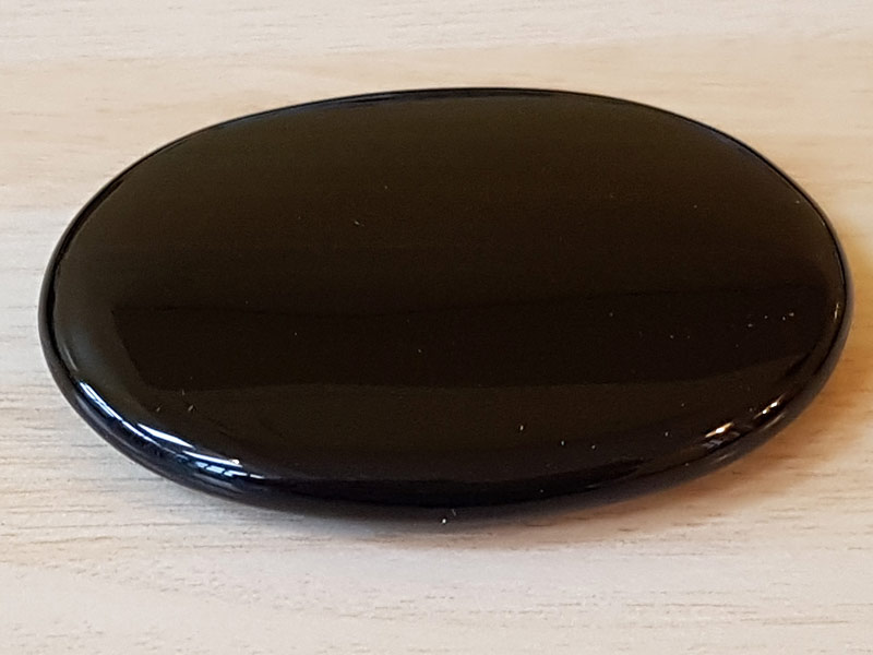 Obsidian Palm Stone